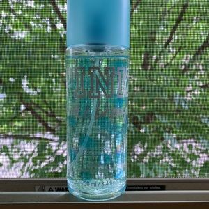 Victoria’s Secret Pink Wild & Breezy Body Mist